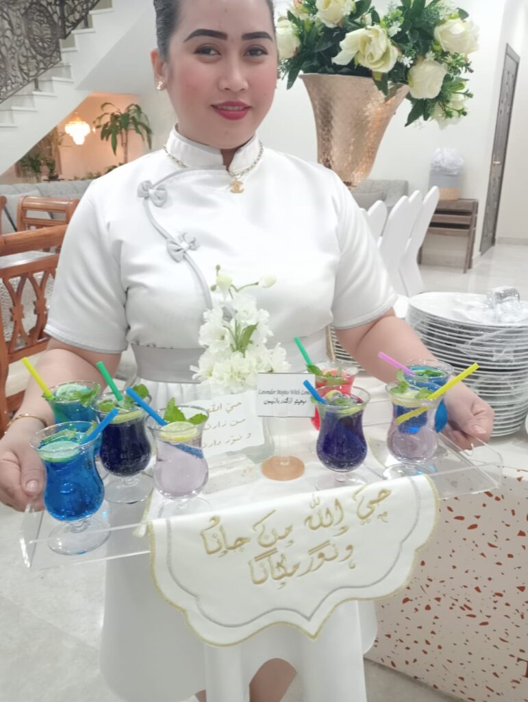 خدمة ضيافة نسائي في الكويت