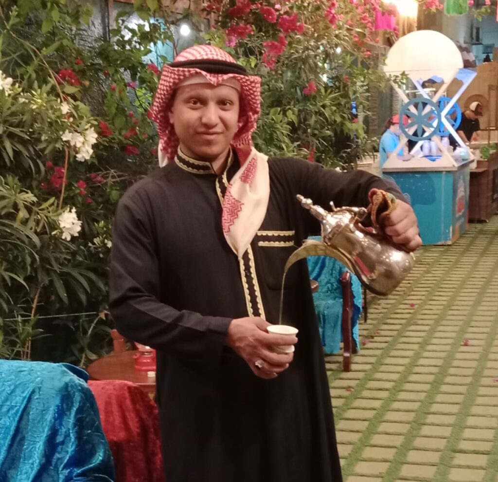 خدمة صبابين شاي وقهوة بالكويت